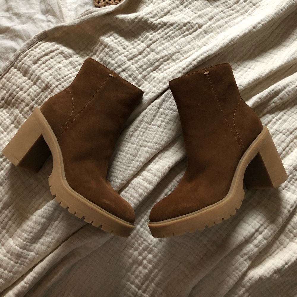 Dolce Vita Platform Chunky Booties NWOT